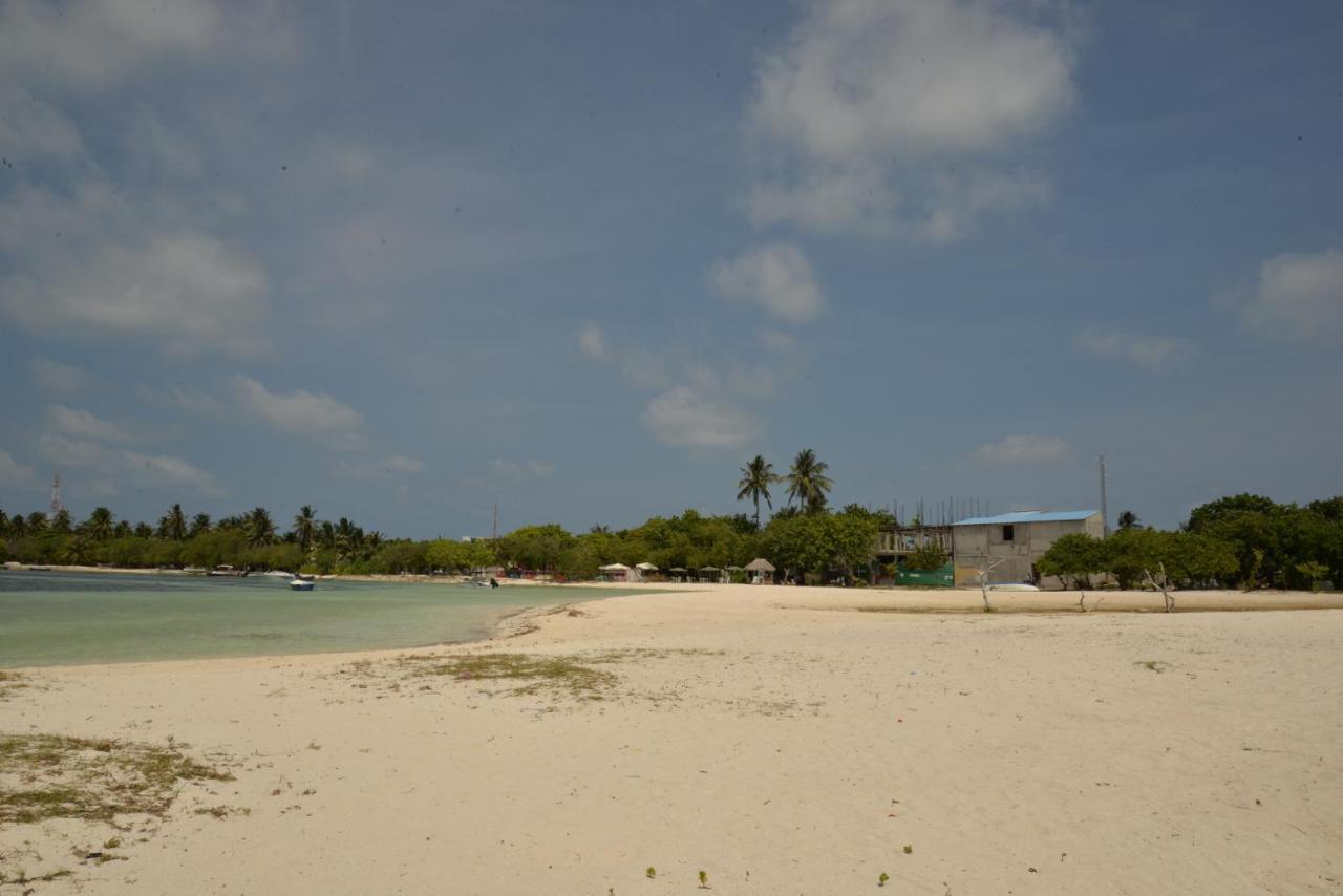 Moodhumaa Inn Guraidhoo  Exterior photo