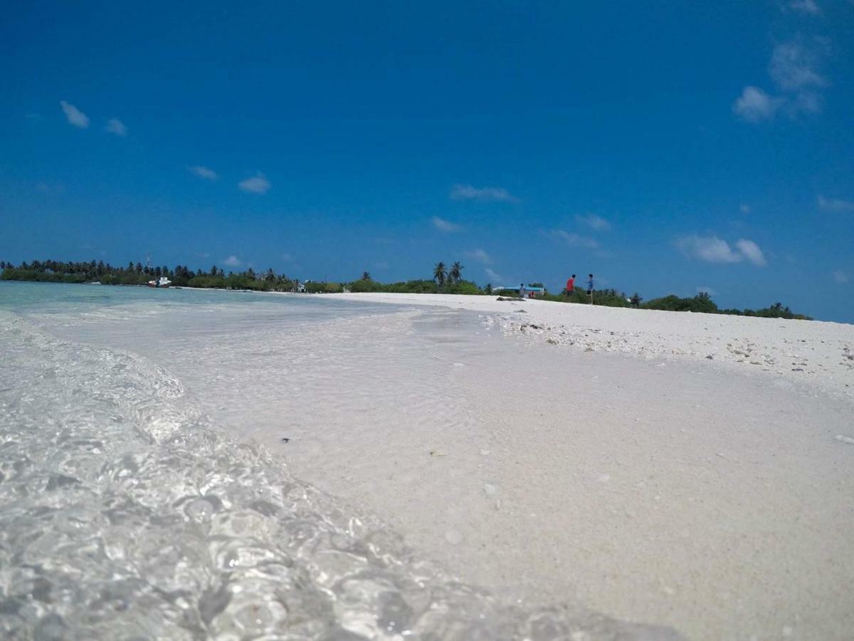 Moodhumaa Inn Guraidhoo  Exterior photo